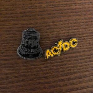 AC/DC pins (2)